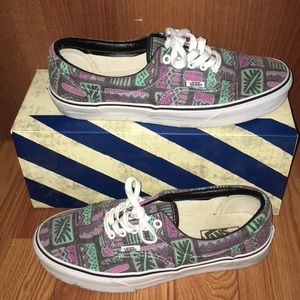 Van Doren collection maui Vans!